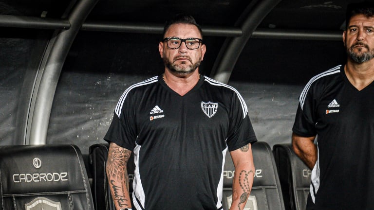 Mohamed y el reto de levantar a unos Pumas moribundos